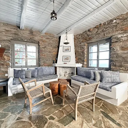 The Traditional Stone Apartment *