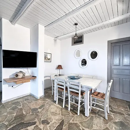 The Traditional Stone Апартаменты Koundouros