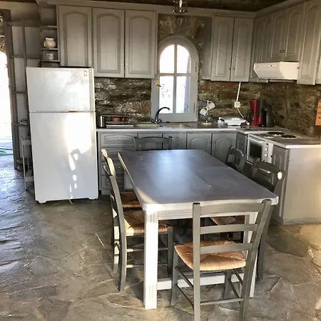 The Traditional Stone Appartement Koundouros